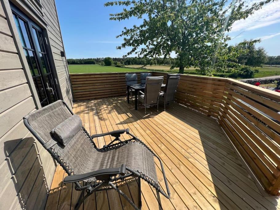 Attefallhus Blixtorps Golfbana Варбери Екстериор снимка